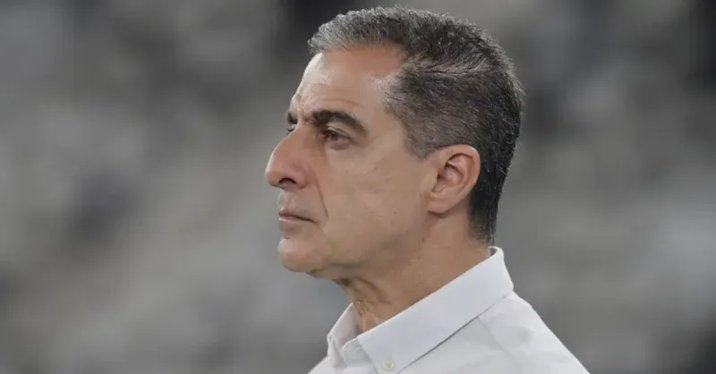 Renato Paiva Volta à Fonte Nova: Análise do Reencontro com o Bahia e a Passagem Conturbada