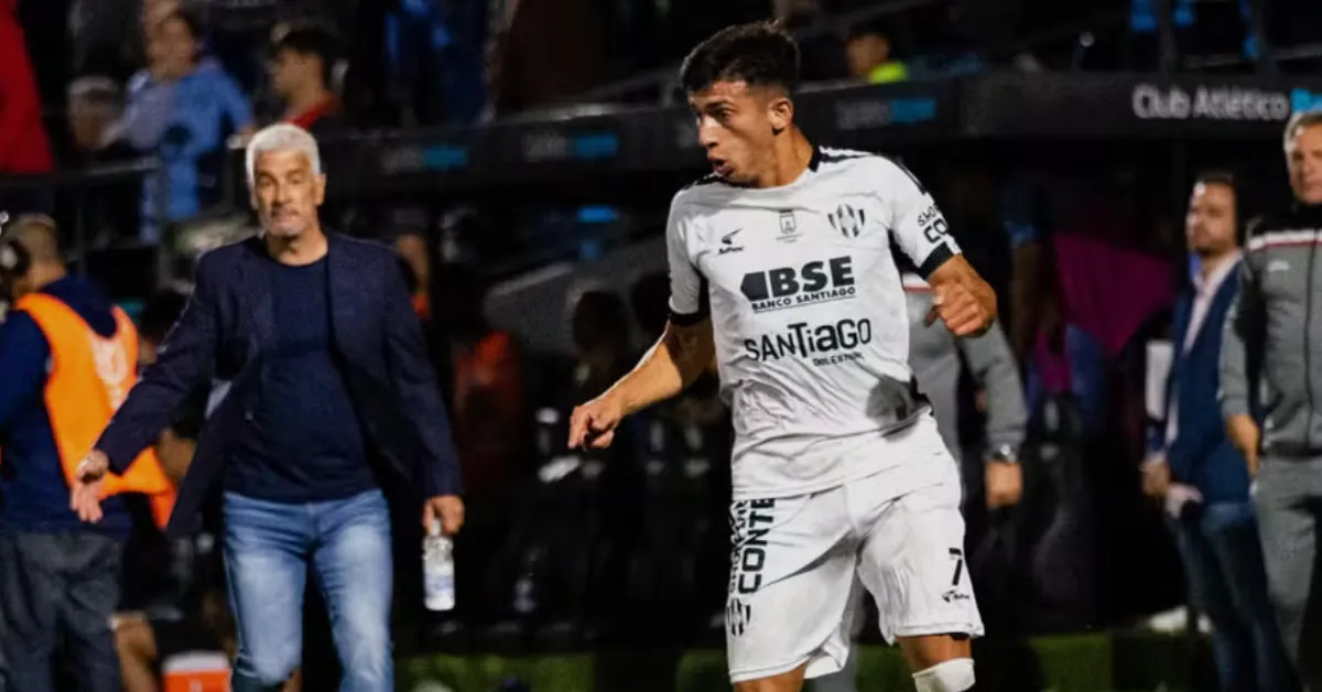 Mercado da Bola: Bahia Negocia Contratação de Mateo Sanabria para Ponta