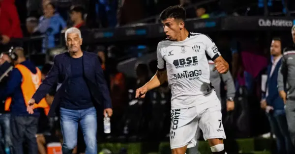 Bahia Acelera Negociação por Sanabria: Contrato Definitivo em Pauta