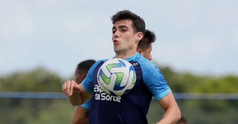 Léo Cittadini Deixa Bahia e Reforça Operário-PR na Série B: Análise da Carreira