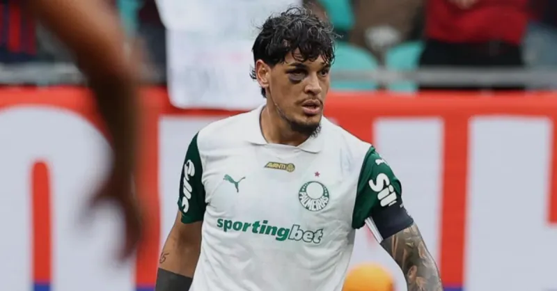 Gómez Após Derrota do Palmeiras para o Bahia: Gramado da Fonte Nova Sob Ataque